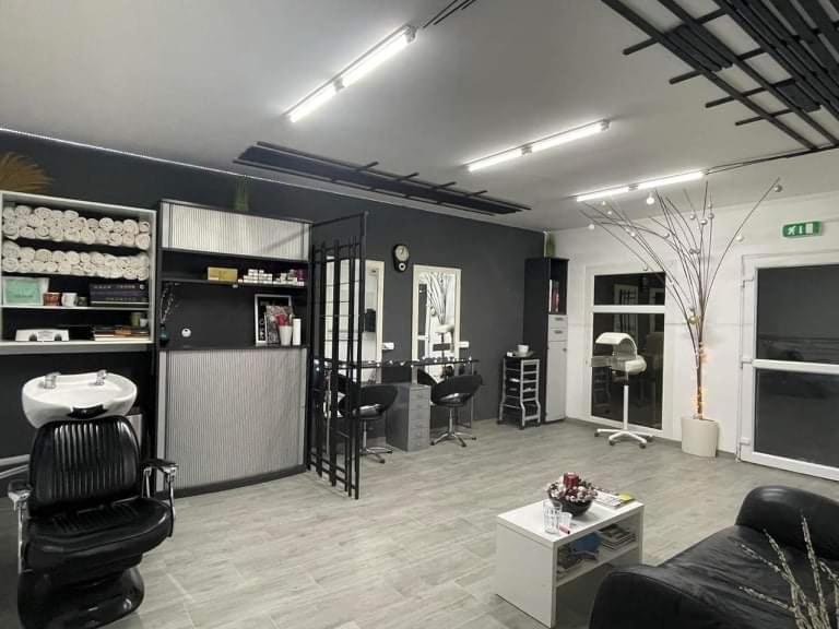 Aqua Apartman ซาตูมาเร ภายนอก รูปภาพ
