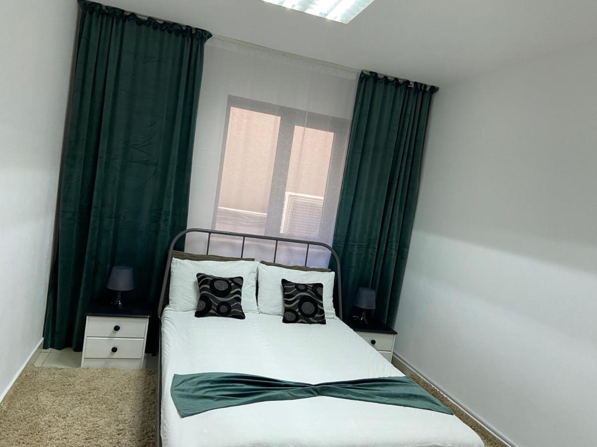 Aqua Apartman ซาตูมาเร ภายนอก รูปภาพ